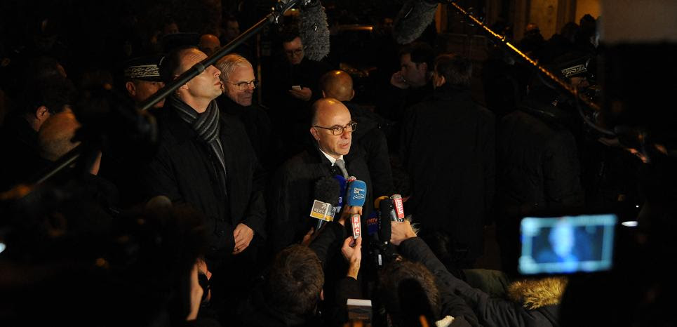 Bernard Cazeneuve, 10 ans après l’attentat contre « Charlie Hebdo » : « La France n’a jamais cédé à la peur »