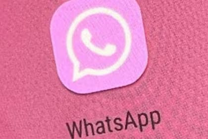 Los launchers permiten personalizar distintos aspectos de la pantalla del teléfono, lo que incluye el color del logo de Whatsapp, entre otras cosas