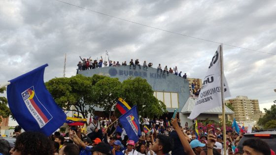 Edmundo González y María Corina Machado prometieron prosperidad en el Zulia