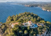 Villa con licencia turística en Ibiza.