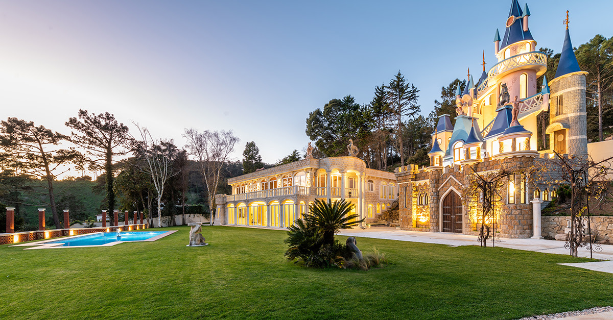 Mansión de lujo en venta en Portugal con castillo Disney