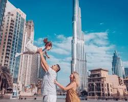 Imagen de family at the Burj Khalifa in Dubai