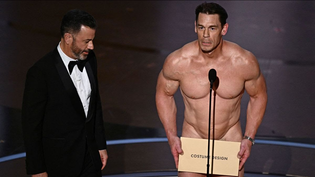 Idiotic picture of naked Jon Cena at Oscars.