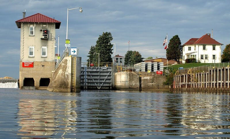 Federal dam at Troy