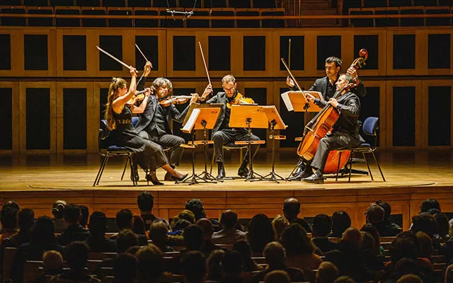 Wiener Kammersymphonie (Austria) · Quinteto de cuerdas. Foto: cauediniz 