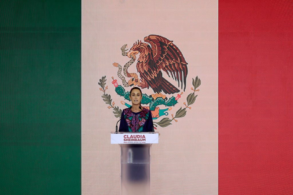 Distancia con situación venezolana y continuidad de política migratoria: lo que se espera de nueva presidenta de México