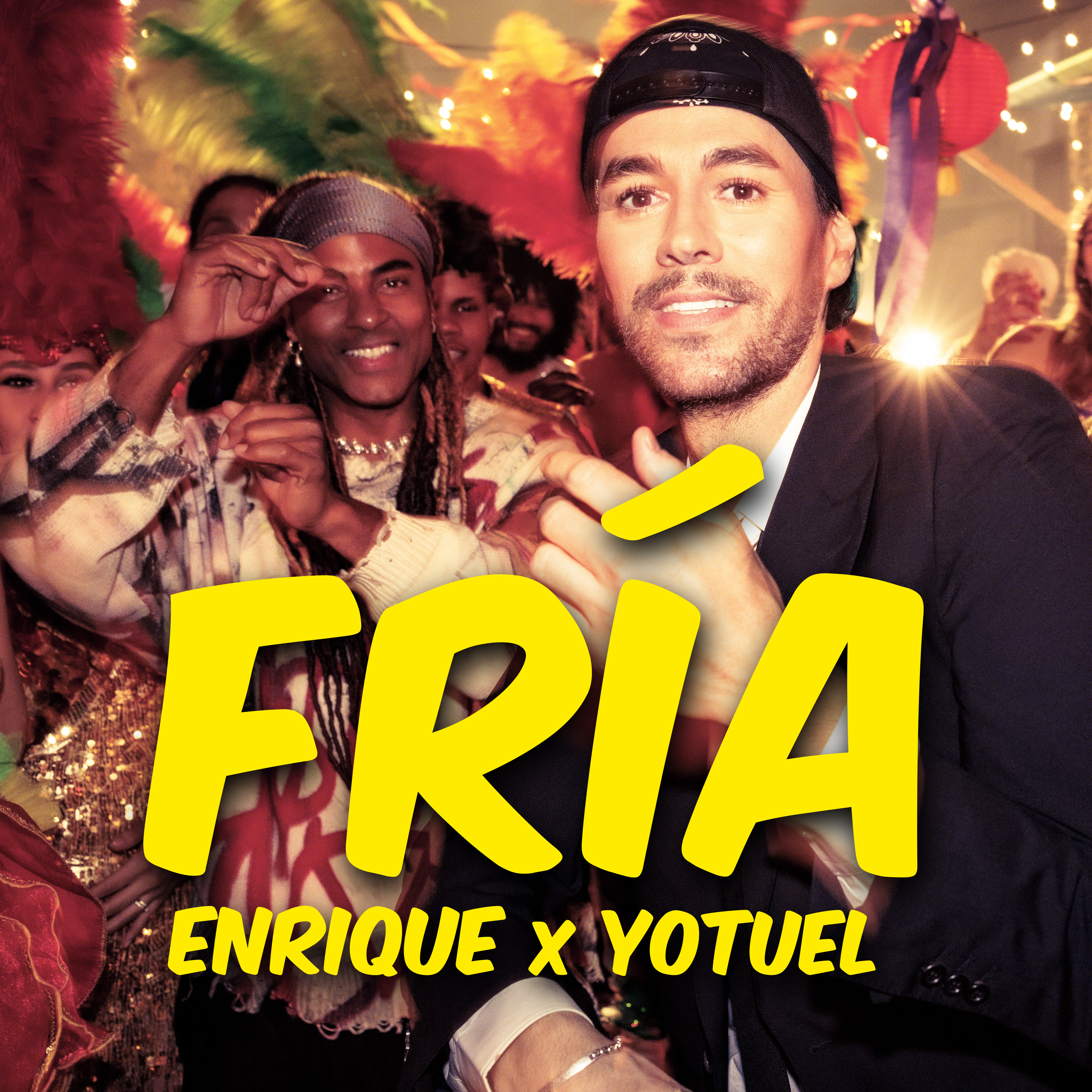 "FRIA". Ο ENRIQUE IGLESIAS ΕΠΙΣΤΡΕΦΕΙ