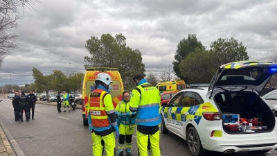 Sucesos.- Muere un joven de 26 años tras sufrir un accidente de moto en Coslada y su acompañante resulta herida grave