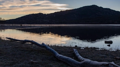 Localizan el cuerpo de una joven a orillas del embalse de Manzanares El Real