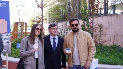 Las familias reciben las llaves de las 116 viviendas de alquiler asequible construidas por el Ayuntamiento en Cañaveral