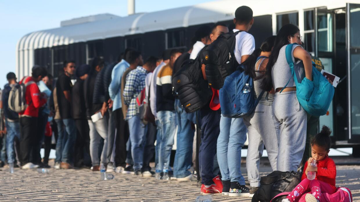 EEUU advierte a sus ciudadanos no viajar en bus por el noreste de México