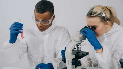 250529 cientificos