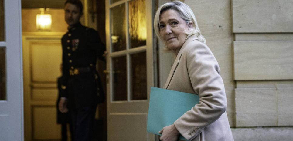 Vers la censure ? Selon Marine Le Pen, le gouvernement « a mis fin à la discussion » sur le budget de la Sécu