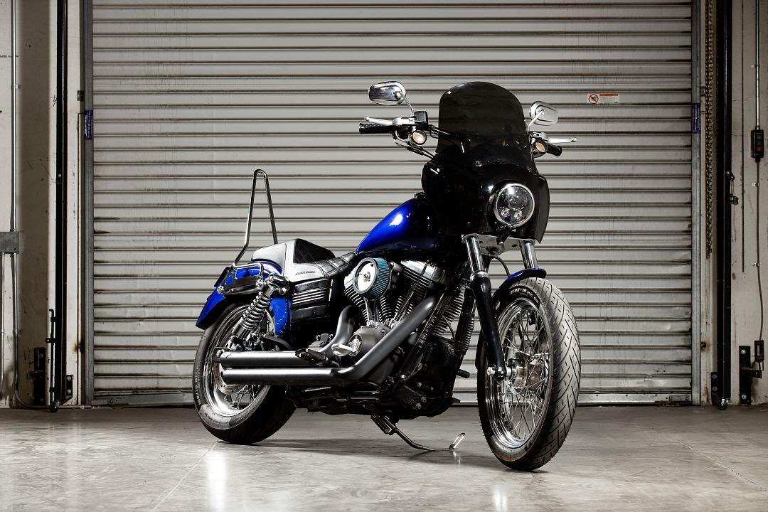 Front view motorcycle with EXFIL Sissy Bar