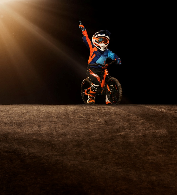 A person on a dirt bikeAI-generated content may be incorrect.