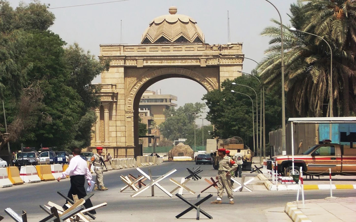 Iraq is quietly distancing itself from Iran. How is Baghdad building a balanced foreign policy?