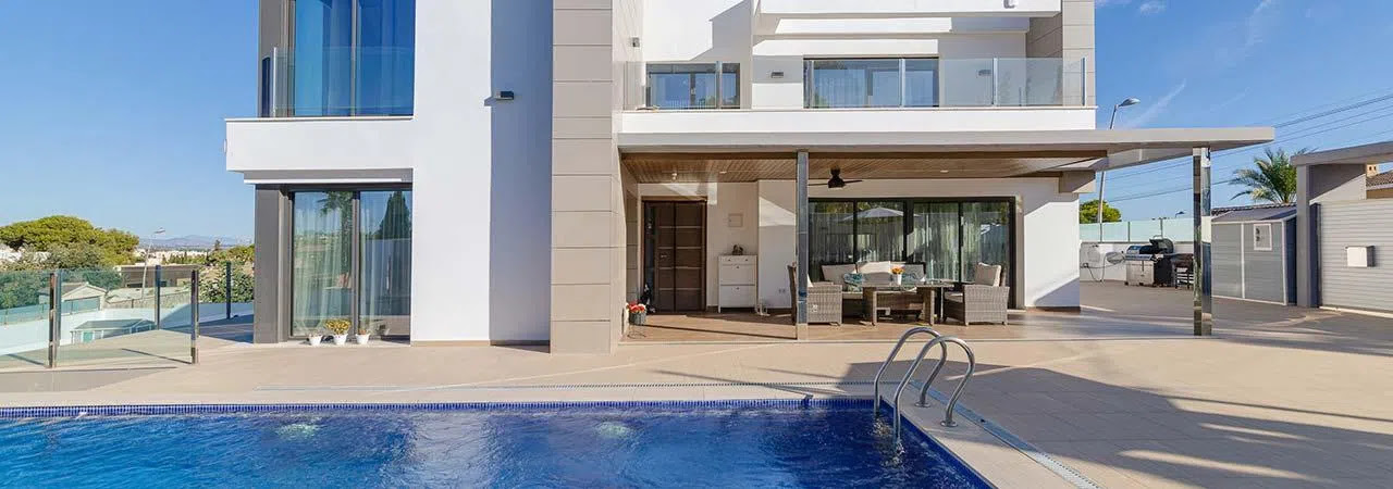 Vivienda en Torrevieja, Alicante - 1.450.000 eur