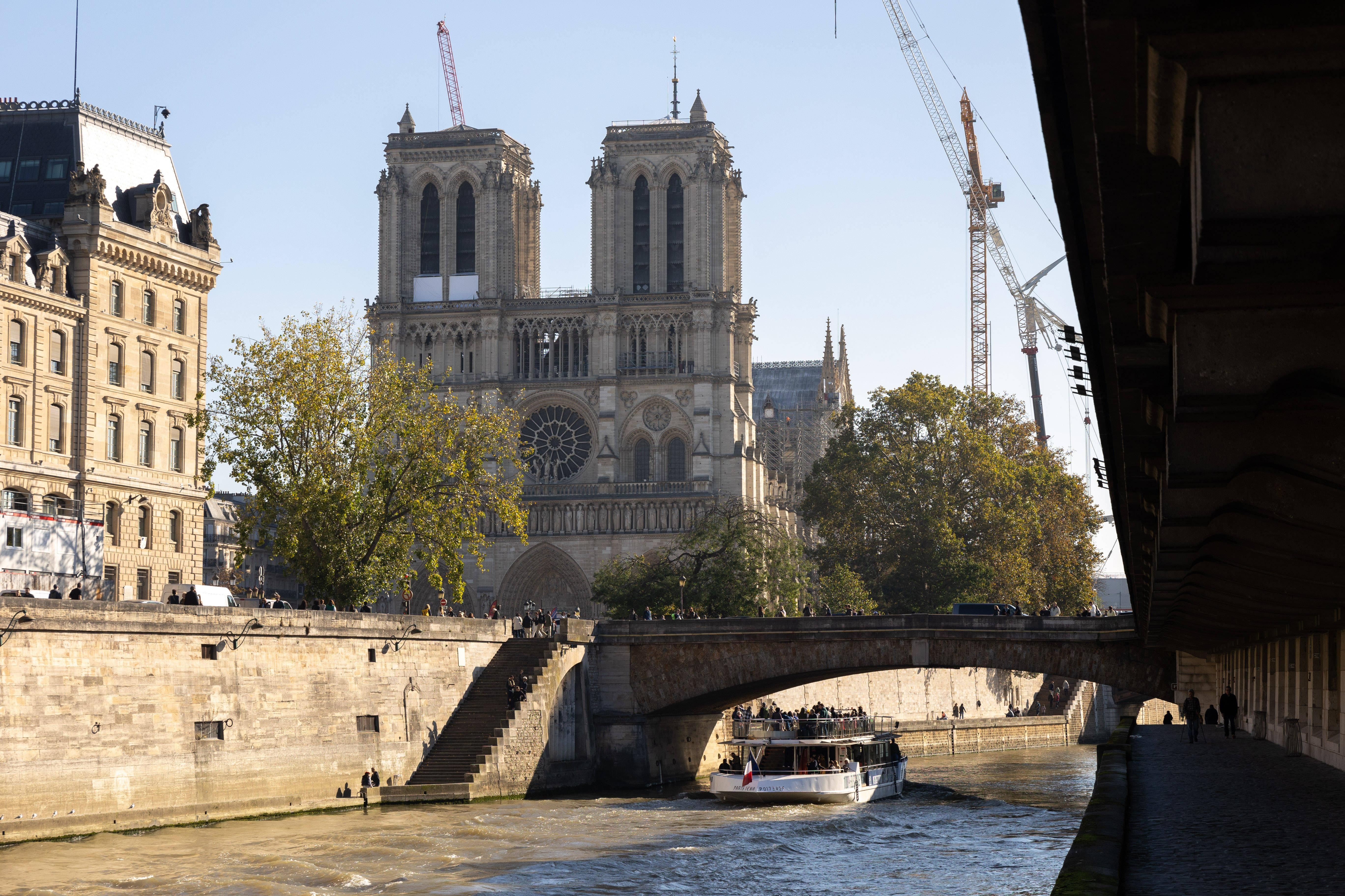 Proposition de Dati, rejet du diocèse, critiques de la mairie de Paris… L’entrée payante de Notre-Dame fait débat