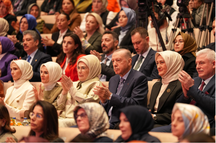 kapak KADEM'in Yeni Başkanı Av. Dr. Canan Sarı oldu