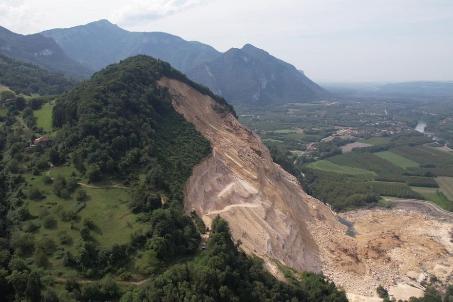 'Pourquoi on en est arrivé là ?', quatre mois après l'éboulement à La Rivière, la question des responsabilités reste en suspens