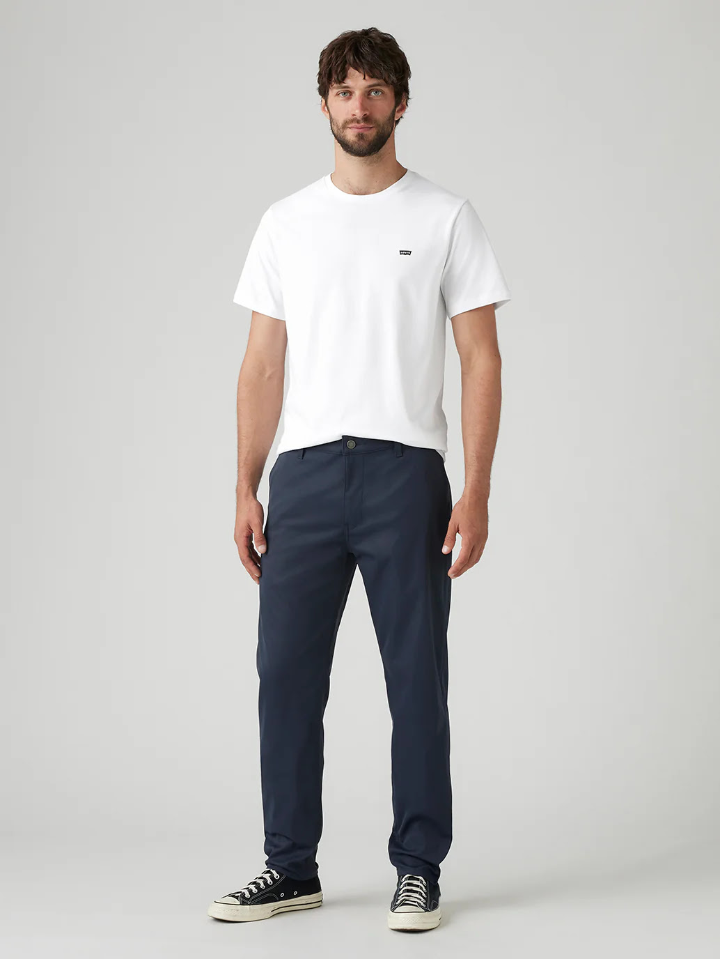 MEN'S NAVY REGULAR FIT TECH PANT CHINOS