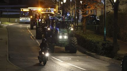 Mobilisation des agriculteurs : la Coordination rurale appelle 'à monter sur Paris' dimanche, 'plusieurs dizaines de tracteurs prêts à se positionner'