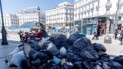 AMP2.- Acuerdo de los trabajadores de la recogida de basuras: finaliza la huelga en Madrid tras seis días