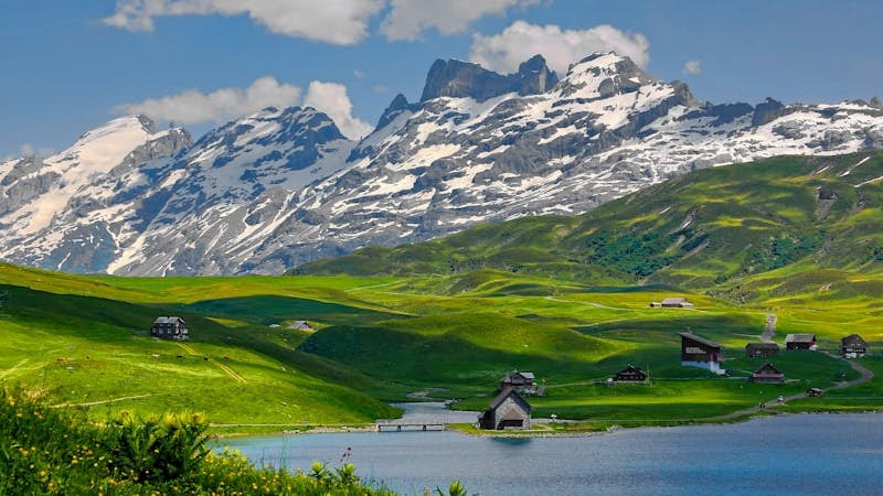 mountain and houses