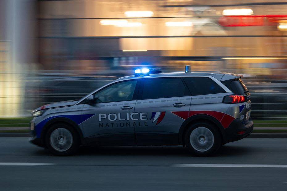 Automobiliste frappé à mort à Valence : trois personnes interpellées