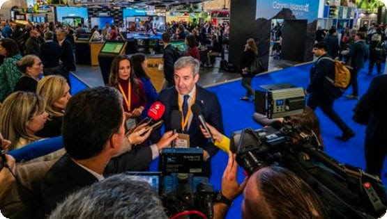 Ben Magec - Ecologistas en Acción considera vergonzoso que la Consejera de Turismo siga buscando atraer más turistas en la World Travel Market de Londres