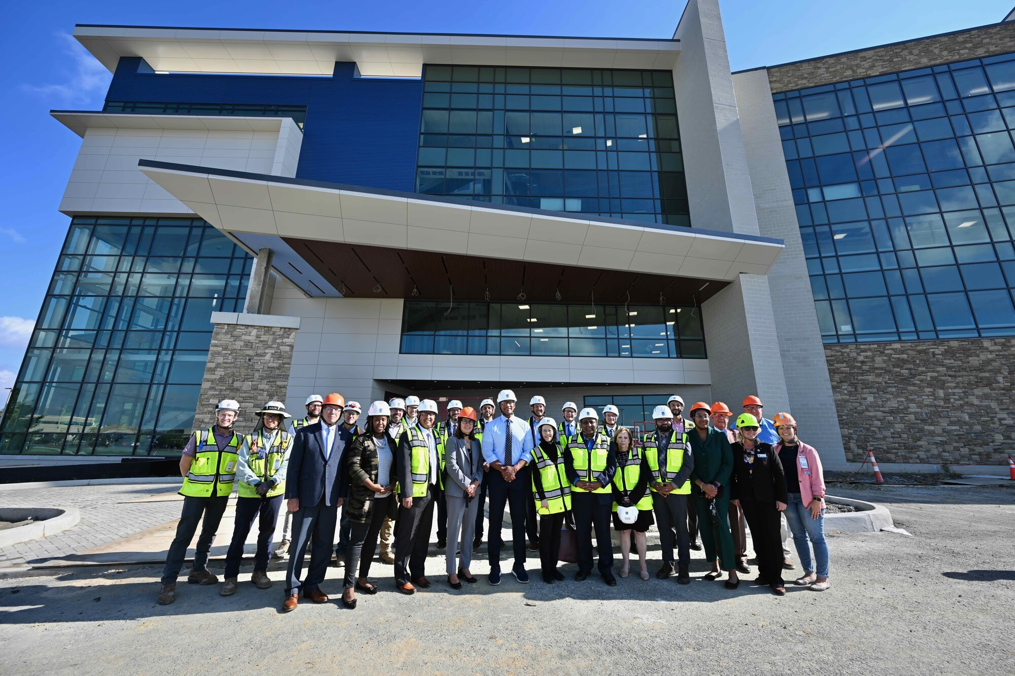 Group photo at Meritus Health School