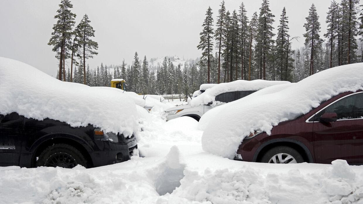 Un potente río atmosférico castiga el norte de California mientras las nevadas se extienden por el Noreste y los Grandes Lagos