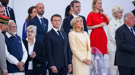 'Un drôle de 14-Juillet' : comment le gouvernement en sursis se prépare à célébrer la fête nationale dans un contexte politique inédit après les législatives