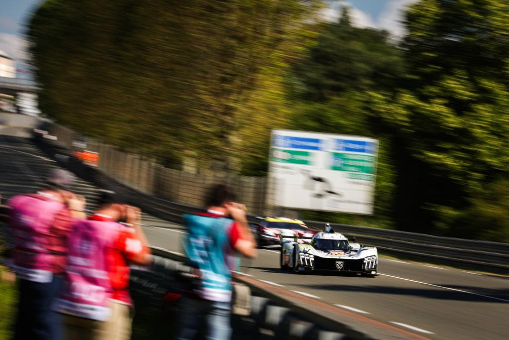 A francesa Peugeot corre em casa nas 24 Horas de Le Mans (Antonin Vincent/ACO)