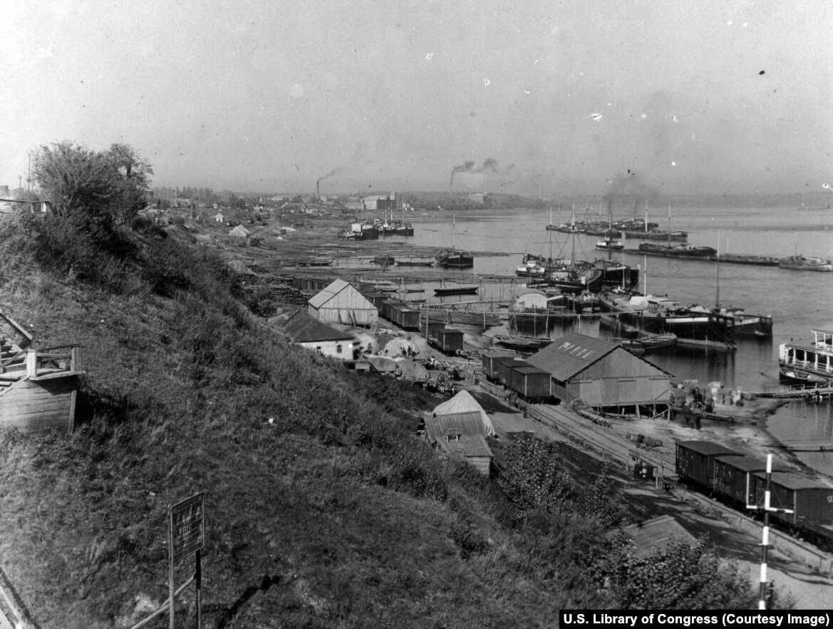 A town on the Volga River in southern Russia