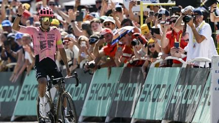 Tour de France 2024 : Richard Carapaz s'offre une première victoire sur la Grande Boucle à SuperDévoluy, Tadej Pogacar toujours en jaune