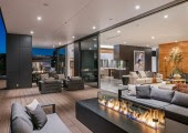 La mansión de Gene Simmons en Beverly Hills, California