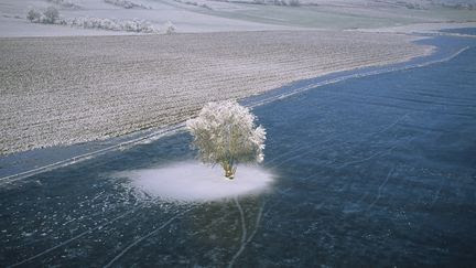 Seize départements du nord-est du pays placés en vigilance orange neige-verglas à partir de samedi soir