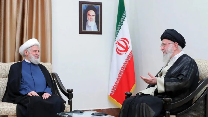Khamenei renforce le statut de Qasim en le nommant comme son représentant au Liban
