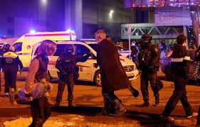 Dozens dead after gunmen open fire at Moscow concert hall, building set on  fire | CBC News