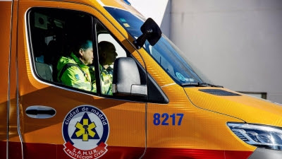 Sucesos.- Muere un motorista tras colisionar contra un árbol en Ciudad Lineal