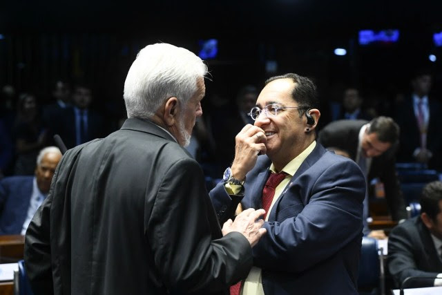 Senadores Jaques Wagner e Jorge Kajuru