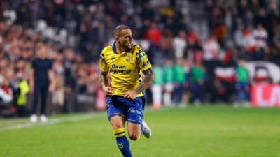  El Valladolid perdona a Las Palmas en un duelo vital por la permanencia