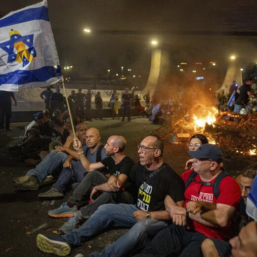 Manifestation à Tel Aviv le 1er septembre 2024.(AP Photo/Ohad Zwigenberg)