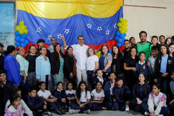 Chef venezolano con estrella Michelin inspira a estudiantes de Fe y Alegría en Propatria