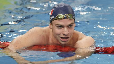 Coupe du monde de natation : Léon Marchand pulvérise le record du monde du 200 m 4 nages en petit bassin