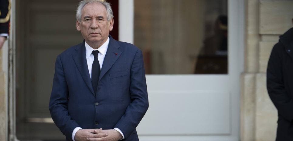 Bayrou en déplacement à Mayotte dimanche et lundi, avec Borne et Valls