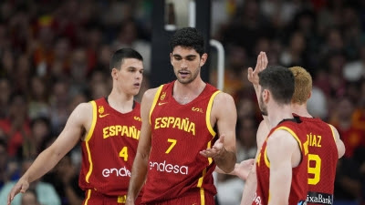 Baloncesto/Selección.- Scariolo cita a siete caras nuevas para preparar su último Eurobasket con España