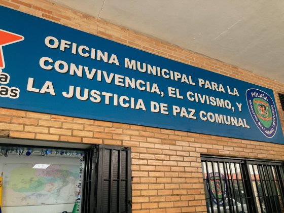 La oficina de Convivencia Ciudadana de Libertador procesa denuncias de conflictos vecinales