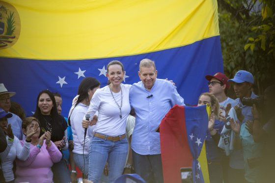 Oposición se reactiva en Guatire con visita de Edmundo González y María Corina Machado